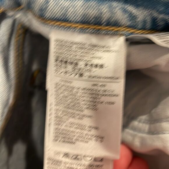 Levi’s Wedgie Blue denim jeans size 28 (nwt) - Picture 9 of 9